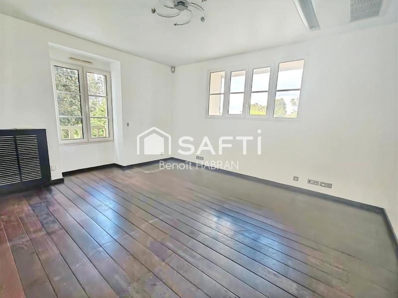 Villa - 650 m² - 14 pièces