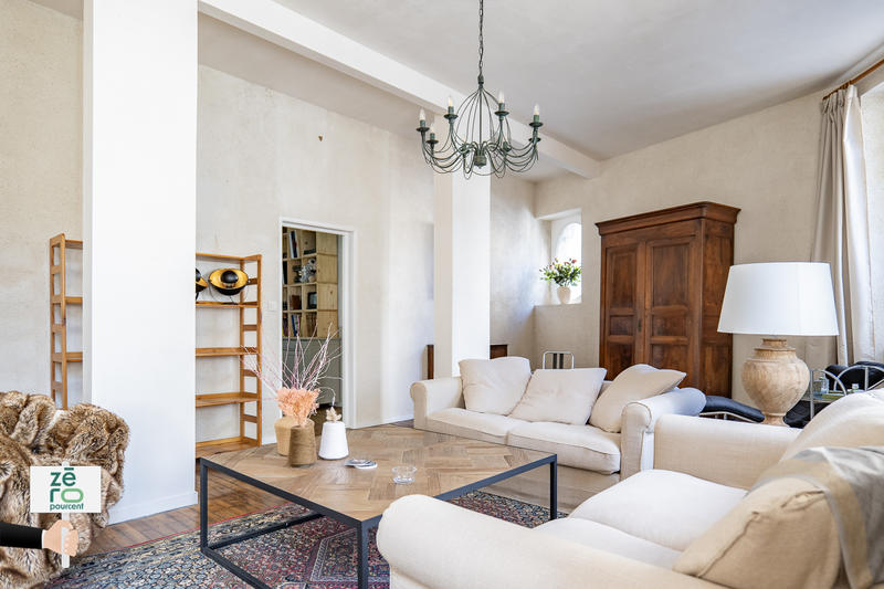 Appartement - 82 m² - 4 pièces