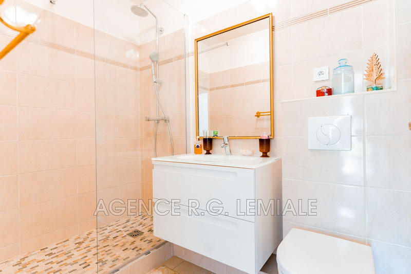 Appartement - 120 m² - 6 pièces