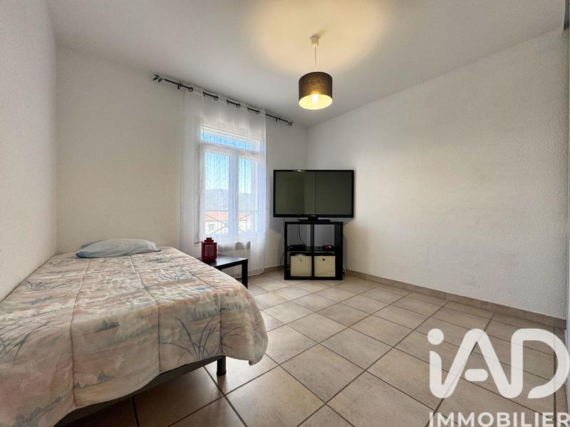 Maison - 210 m² - 7 pièces