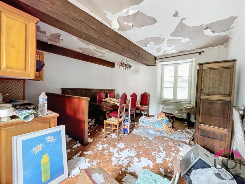 Maison - 315 m² - 2 pièces