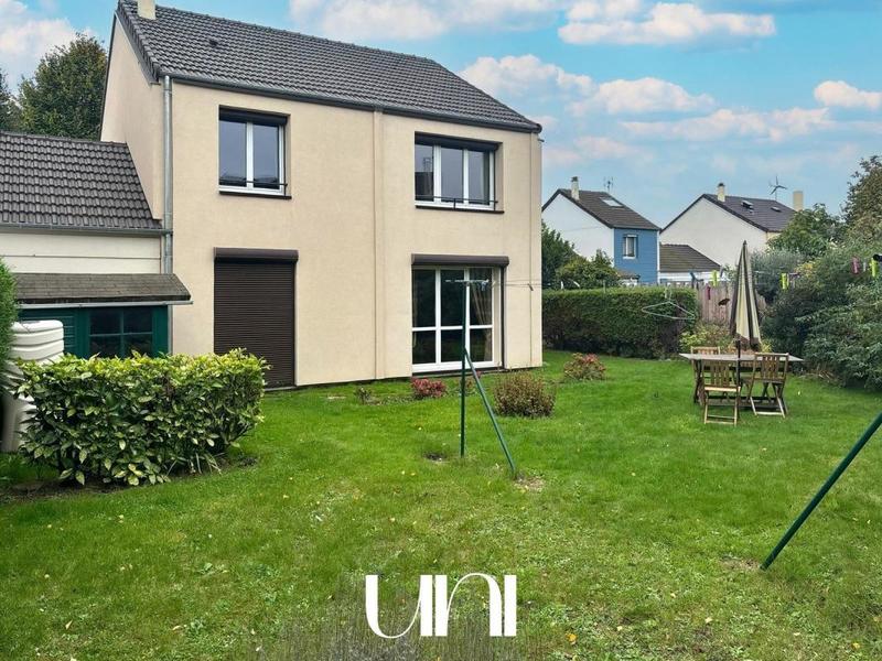 Maison - 110 m² - 6 pièces