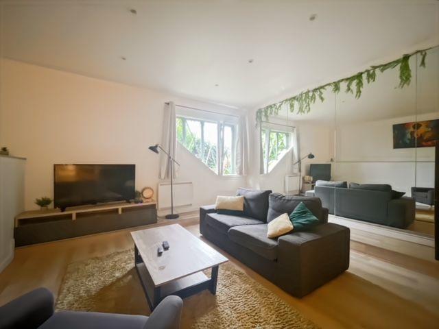 Loft - 49 m² - 2 pièces