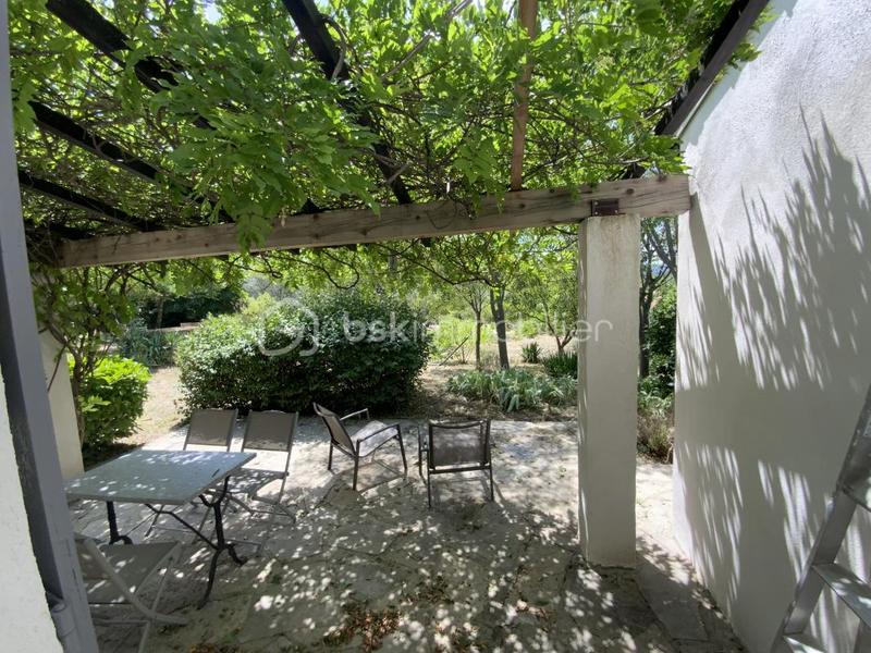 Mas - 130 m² - 5 pièces