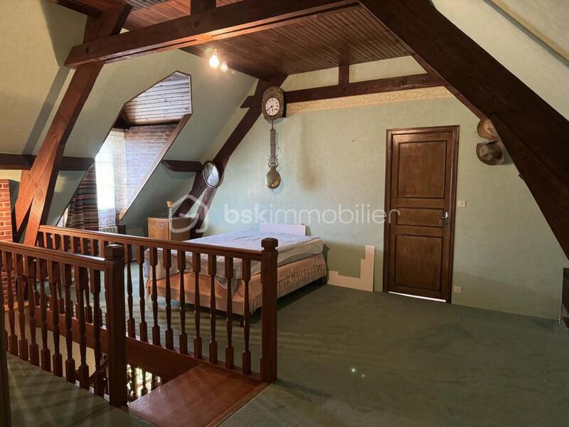 Maison traditionnelle - 139 m² - 5 pièces