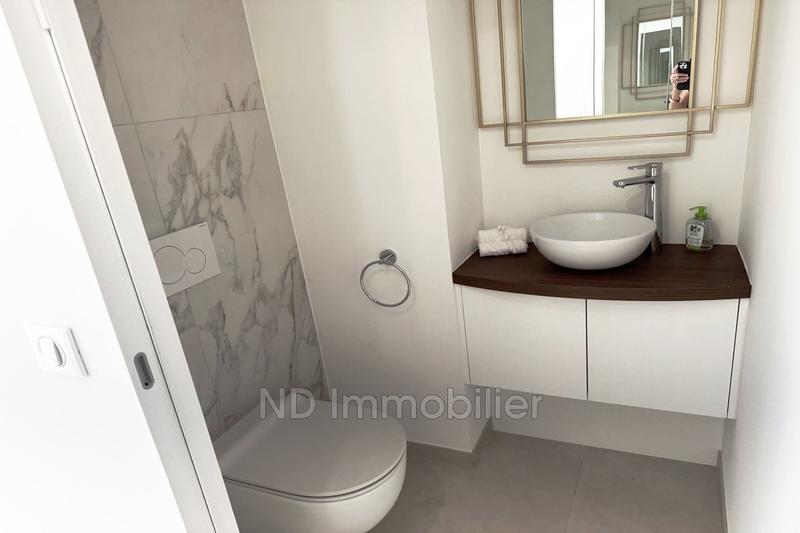 Appartement - 94 m² - 4 pièces