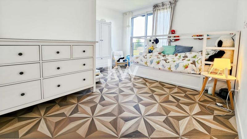 Villa - 437 m² - 13 pièces