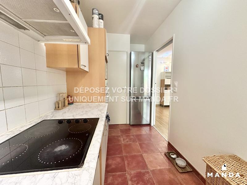 Chambre - 11 m² - 3 pièces