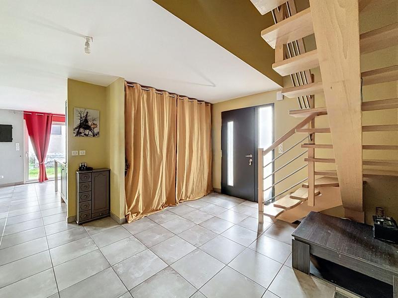 Maison - 157 m² - 8 pièces