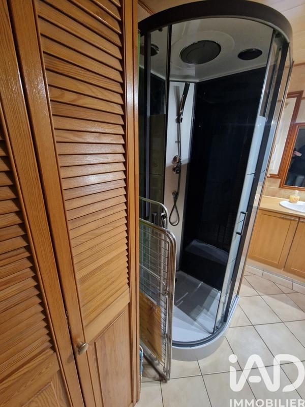 Maison - 102 m² - 5 pièces