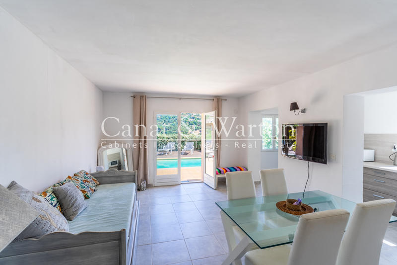 Villa - 220 m² - 7 pièces