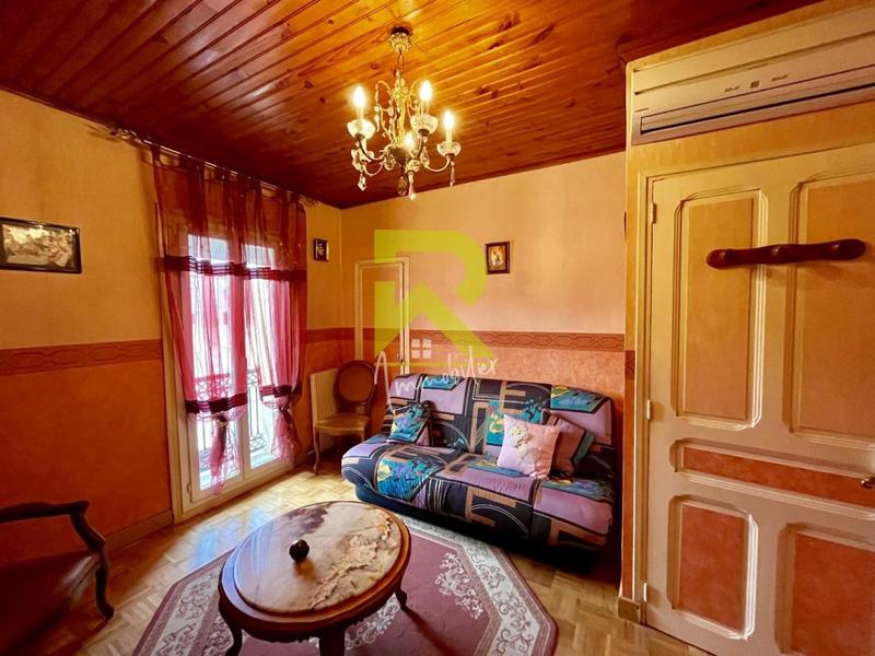 Immeuble - 250 m² - 11 pièces