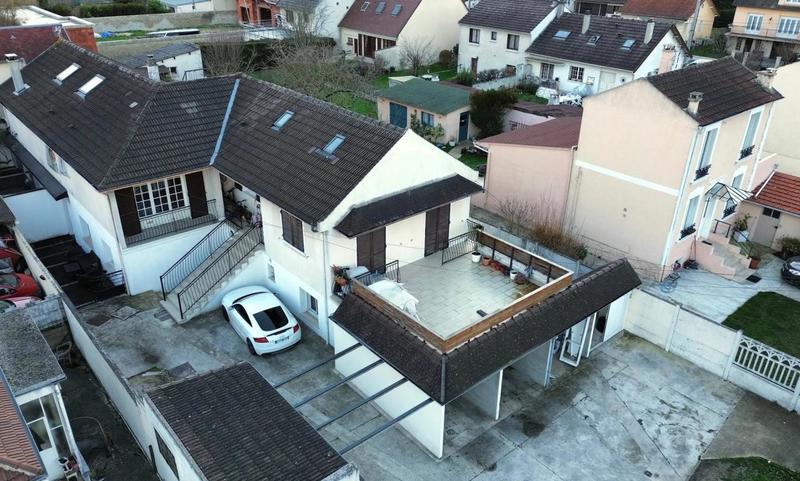 Appartement - 94 m² - 3 pièces