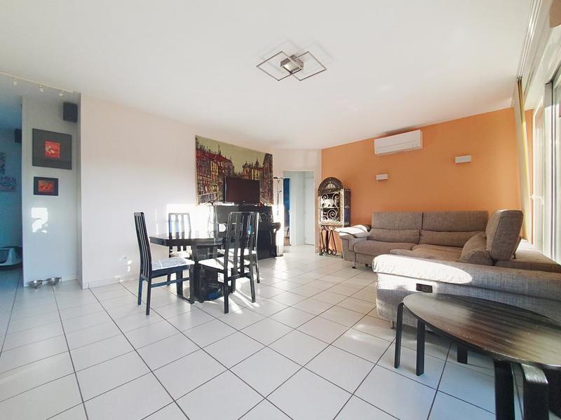 Appartement - 82 m² - 4 pièces