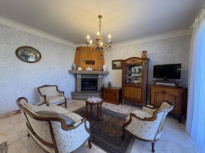 Maison - 83 m² - 5 pièces