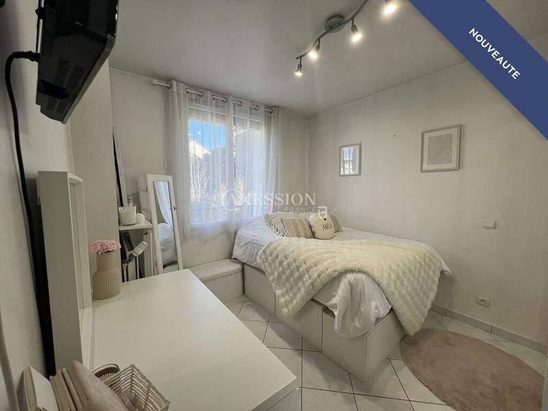 Pavillon - 80 m² - 4 pièces