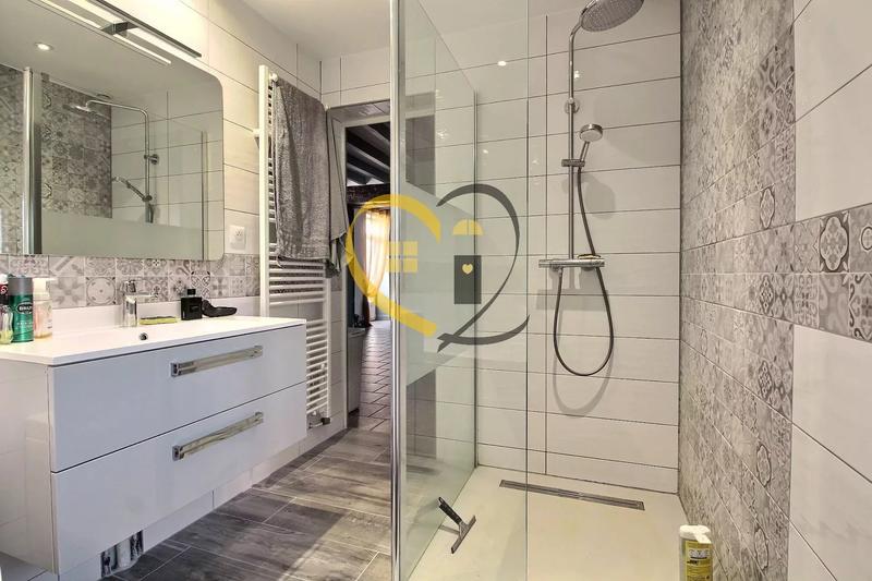 Maison - 133 m² - 7 pièces