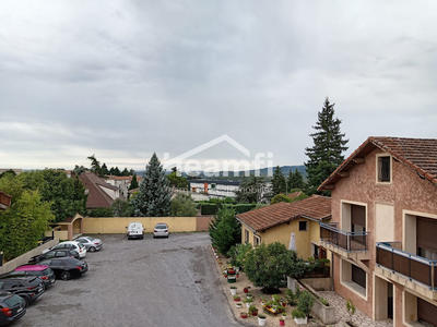 Maison - 93 m² - 5 pièces