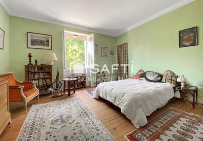 Maison de maîtres - 153 m² - 8 pièces