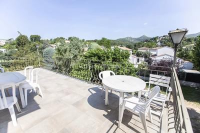 Appartement - 149 m² - 6 pièces