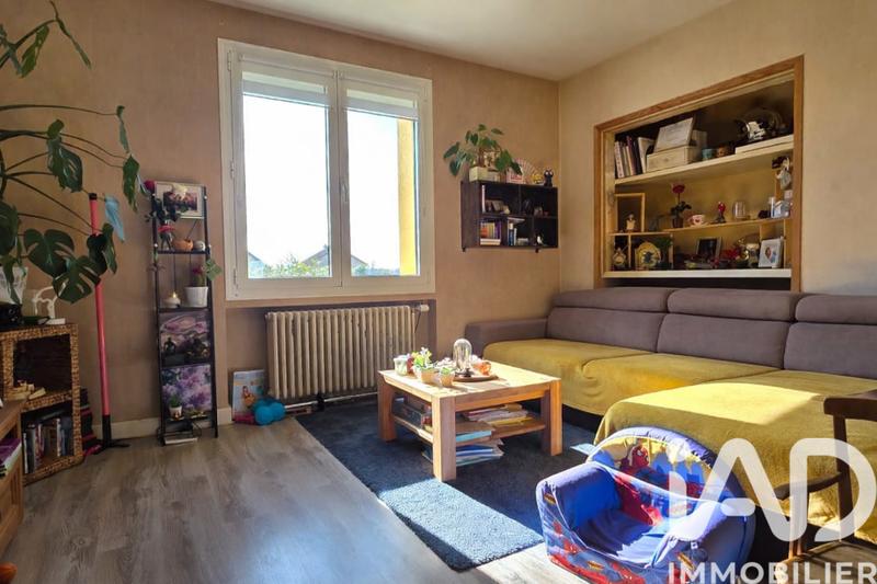 Maison - 143 m² - 5 pièces