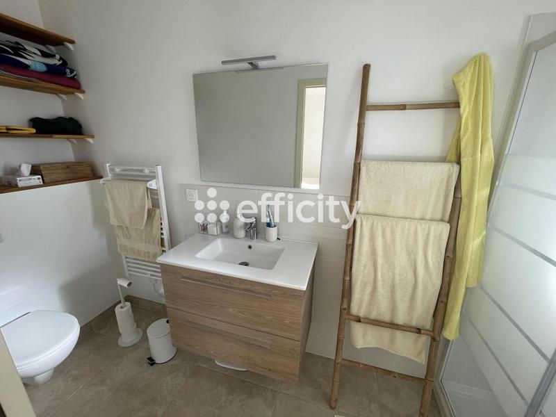 Villa - 90 m² - 4 pièces