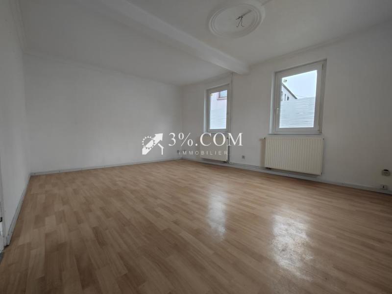 Propriété - 202 m² - 8 pièces