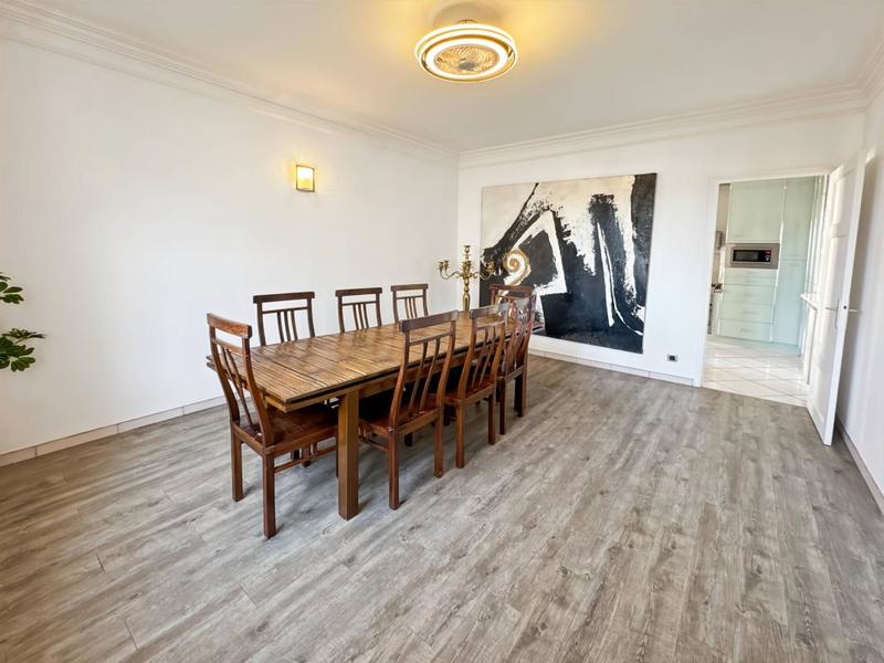 Maison - 182 m² - 5 pièces