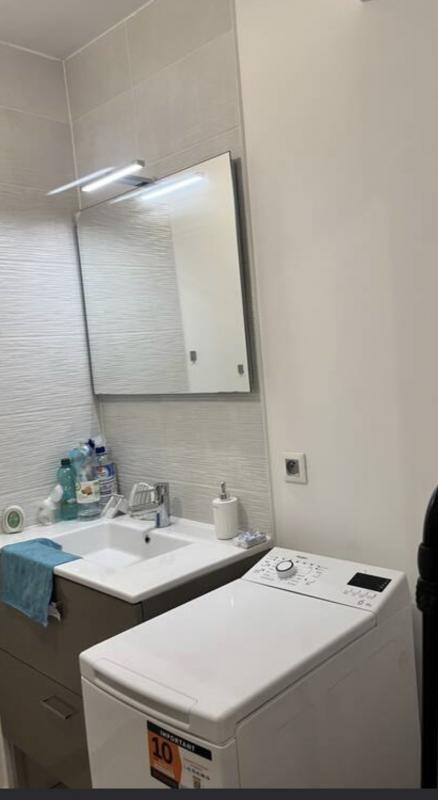 Studio - 24 m² - 1 pièce