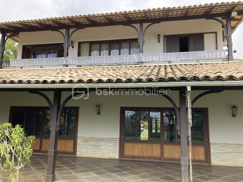 Villa - 460 m² - 7 pièces
