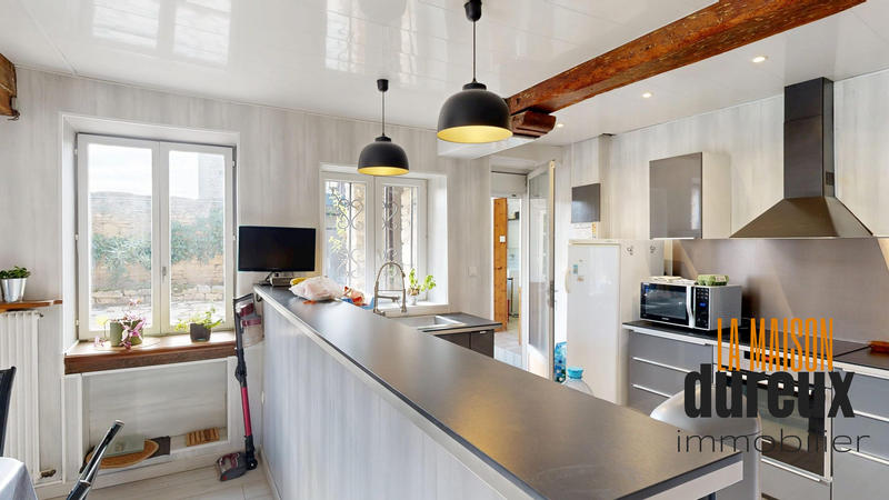 Maison ancienne - 223 m² - 6 pièces