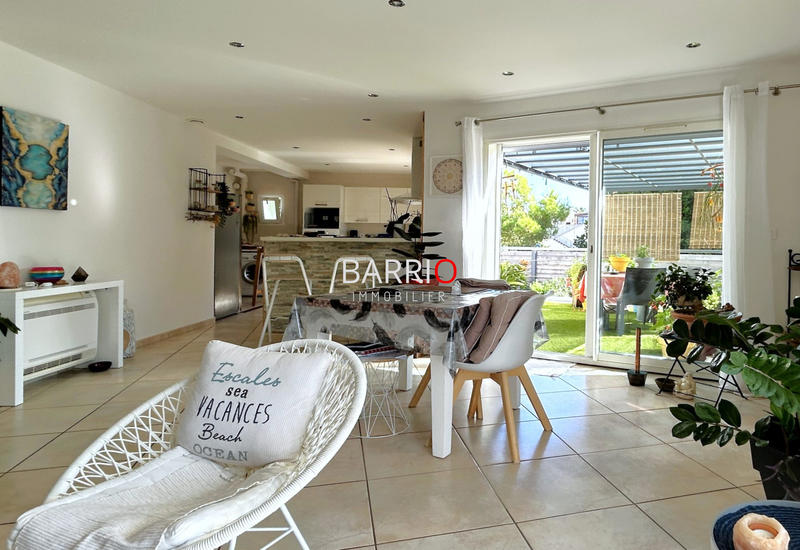 Maison - 105 m² - 4 pièces