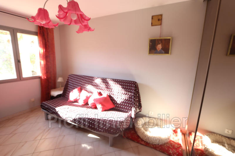 Maison - 208 m² - 7 pièces