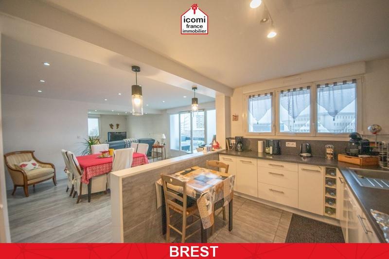 Appartement - 90 m² - 3 pièces