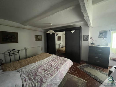 Maison en pierre - 173 m² - 6 pièces