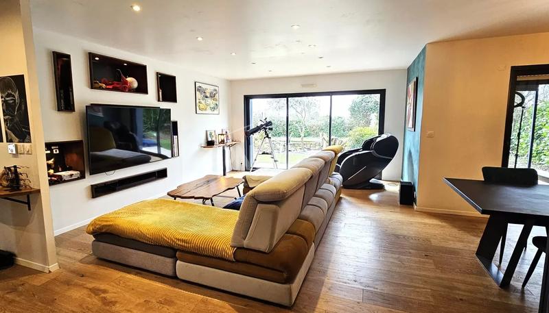 Maison - 190 m² - 7 pièces