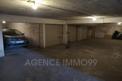 Parking / Garage - 14 m²