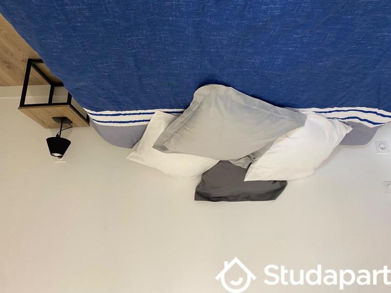 Chambre - 12 m² - 1 pièce