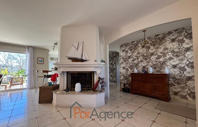 Maison - 143 m² - 4 pièces