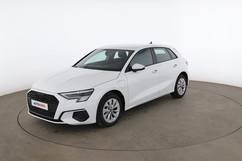 Audi A3 sportback 40 TFSIe s tronic 204 ch