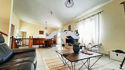 Maison - 170 m² - 6 pièces