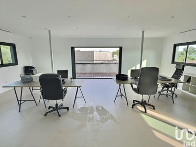Bureau - 81 m²