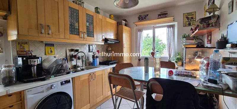 Maison - 95 m² - 5 pièces