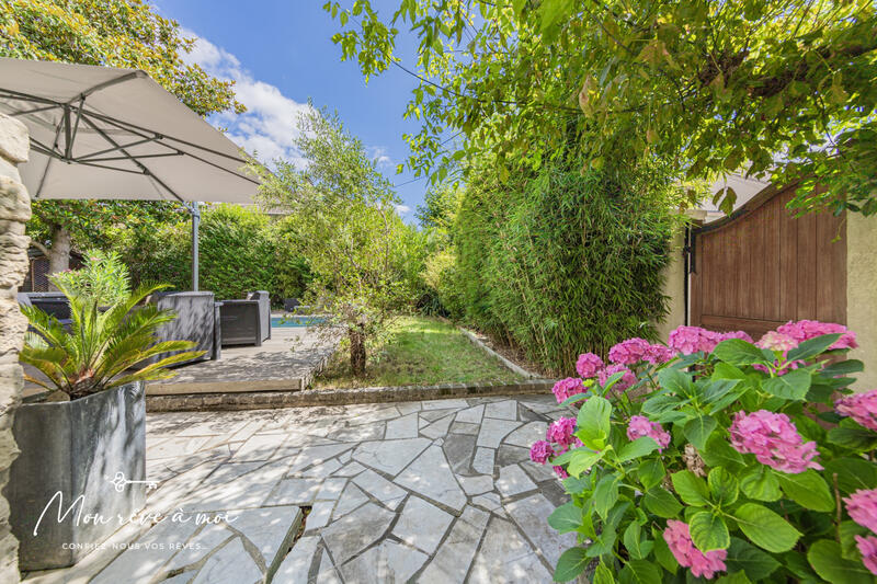 Maison - 106 m² - 4 pièces