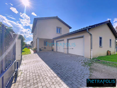 Villa - 185 m² - 5 pièces