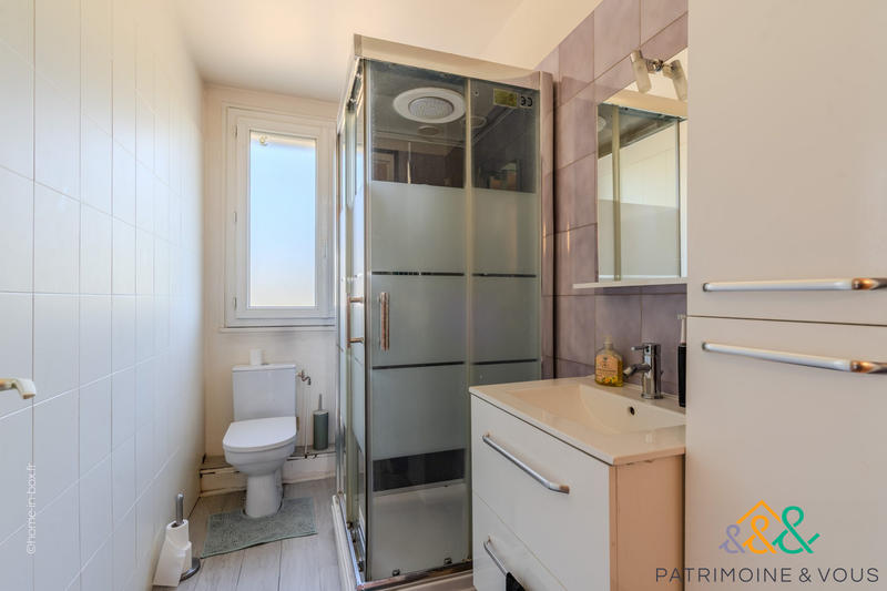 Maison traditionnelle - 150 m² - 7 pièces