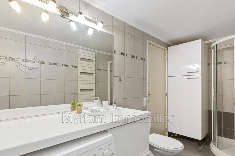 Mas - 185 m² - 6 pièces