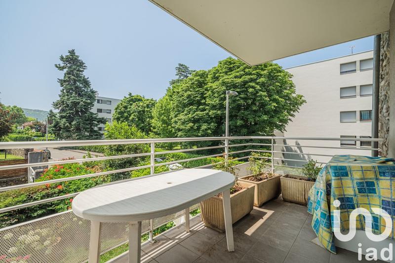 Appartement - 85 m² - 4 pièces