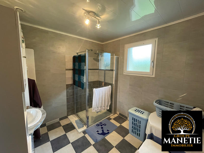 Maison - 138 m² - 7 pièces