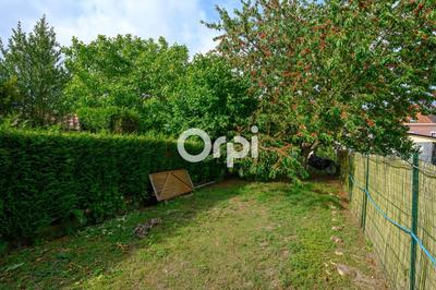 Maison - 104 m² - 4 pièces